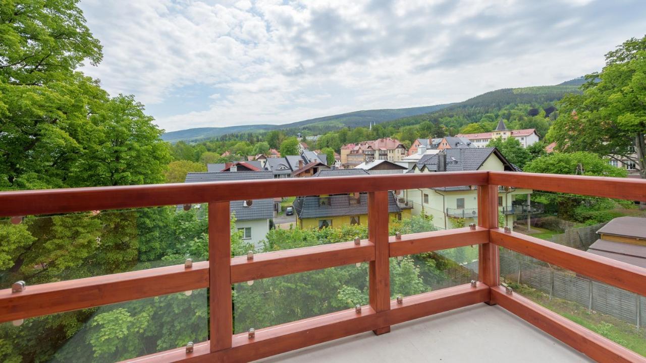 Apartamenty Holiday Mountain Residence By Royal Aparts Swieradow-Zdroj Luaran gambar
